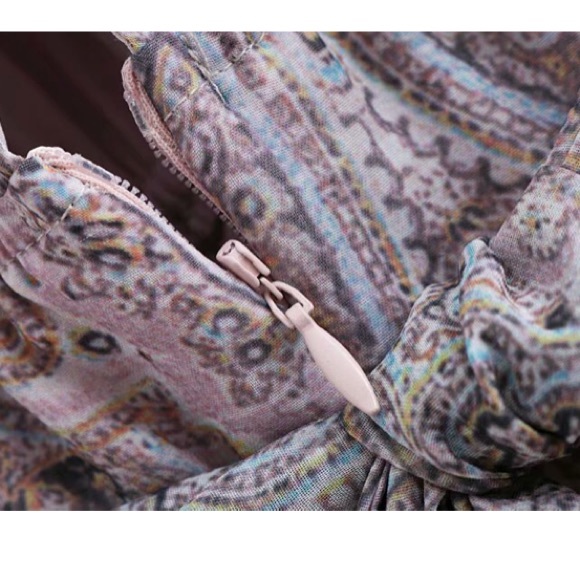 SOLD OUT - Picture 4 of 4